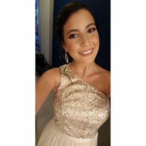 Meet your Posher, Yendeliz